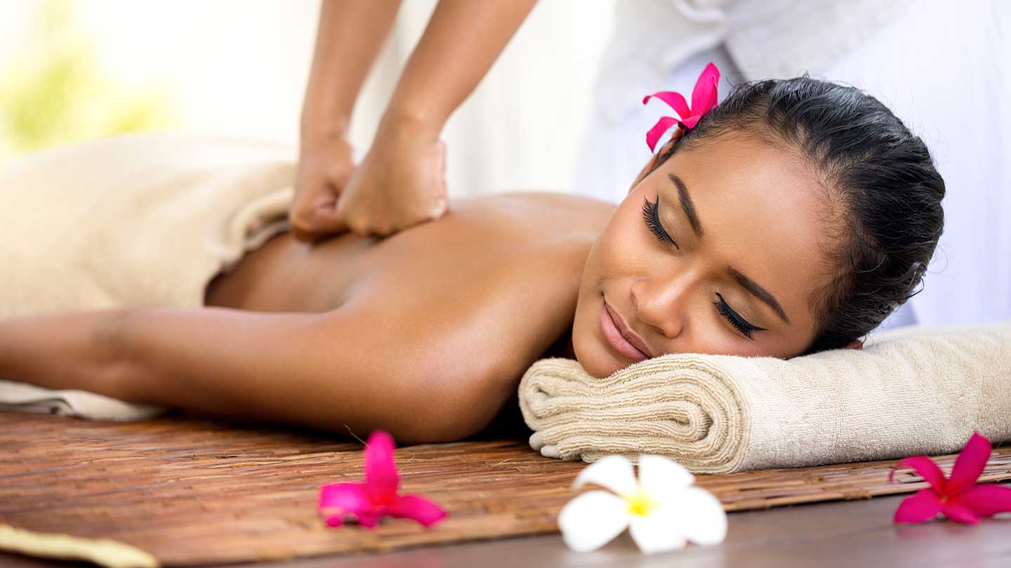 Lomi Lomi Massage